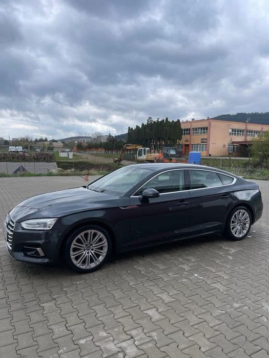 Audi A5 business /headup/QUATTRO