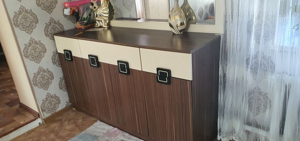 Комод для гостинной 170×54×94