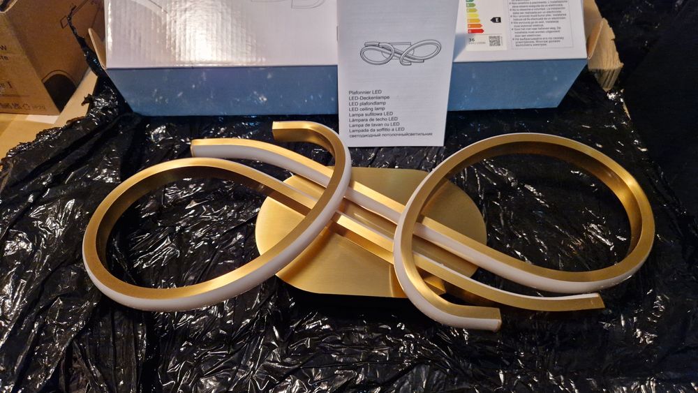 Plafoniera led aurie model deosebit