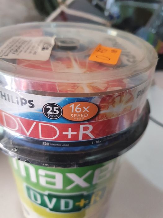 DVD дискове -нови