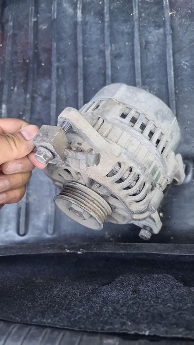 Генератор соната 2007-8 б/у