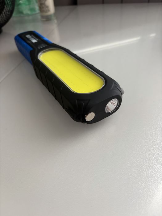 Фонарик многофункционалтный