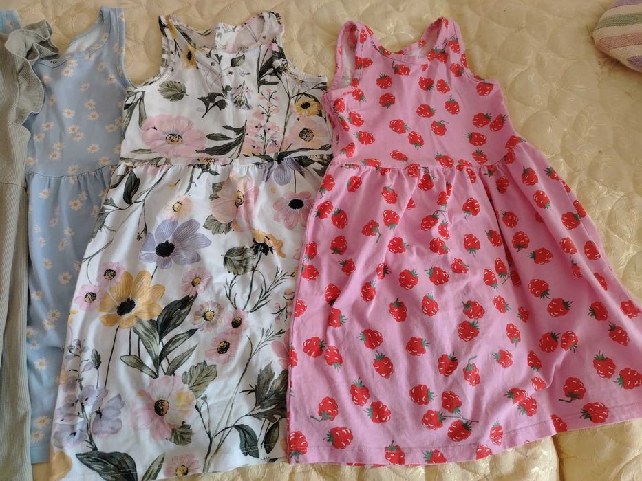 Детски роклички H&M 110/116