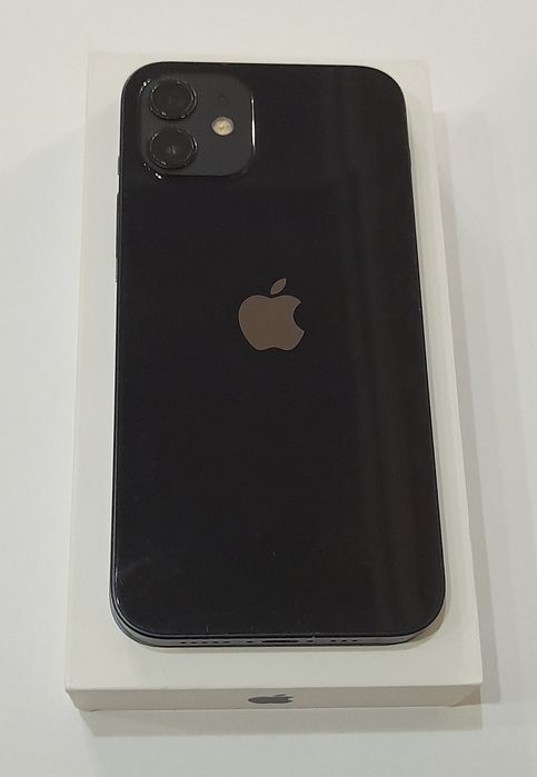 Срочно продам iPhone 12