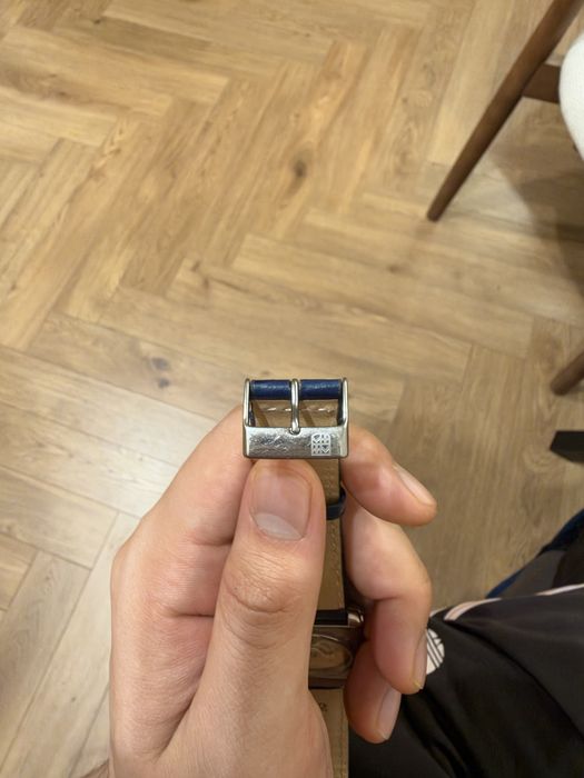 Часы frederique constant