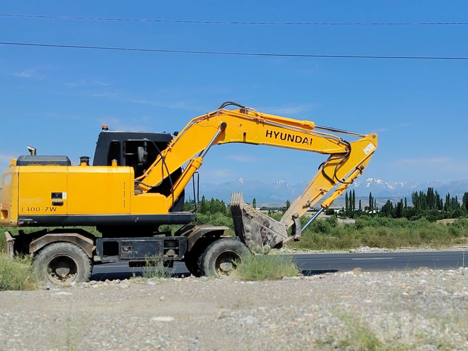 Экскаватор Hundai 1400