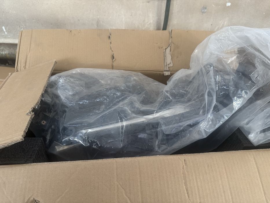 Фара Тойота Прадо