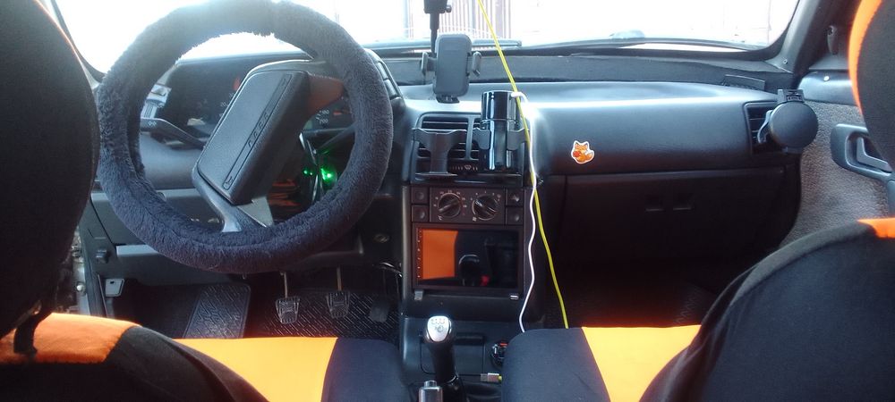 Продам хороший автомобиль