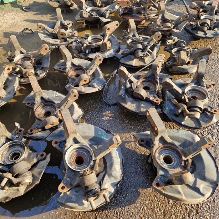 Цапфа, ступица всборе на Lexus rx300, Toyota harrier