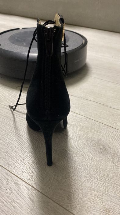 Продавам обувки с висок ток