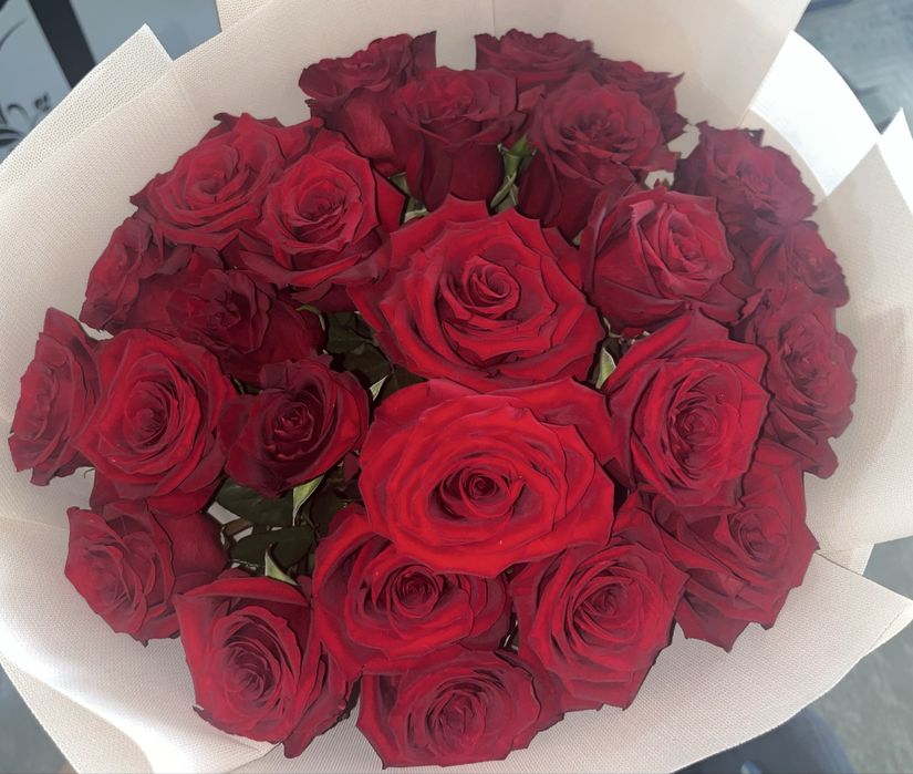 Гүл сатылады екі күн болды алынғанына 25 шт роза