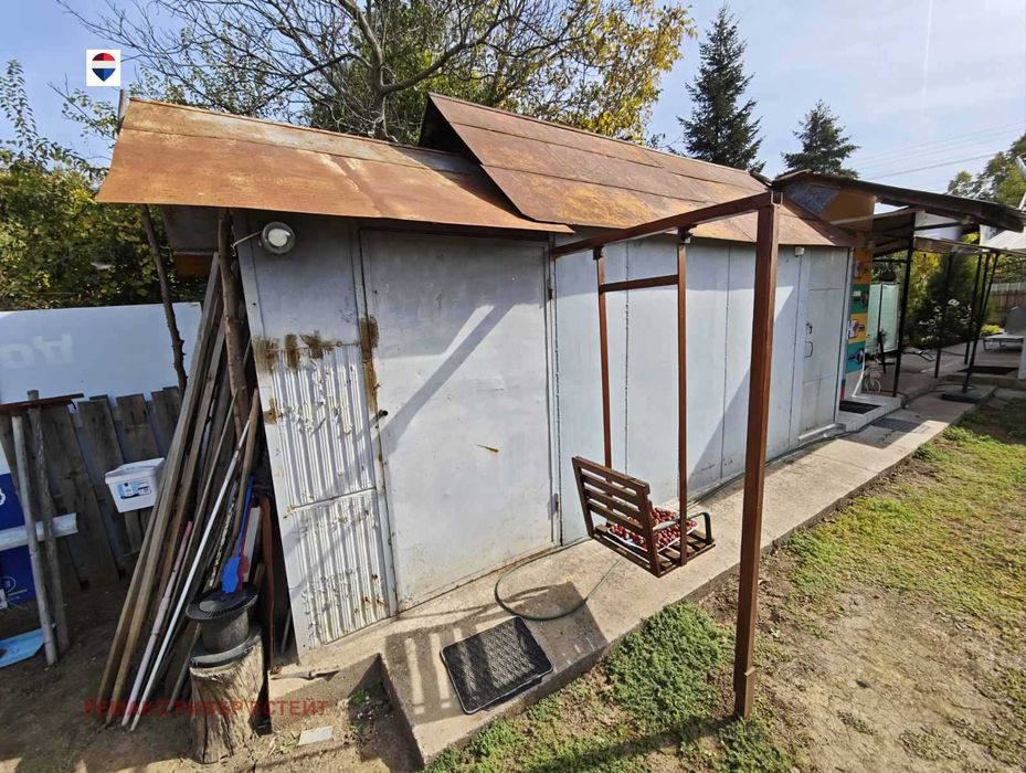 Вила за продажба местност Камусчия