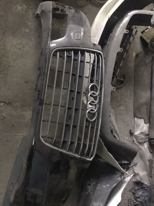 Бампер от ауди а4-6