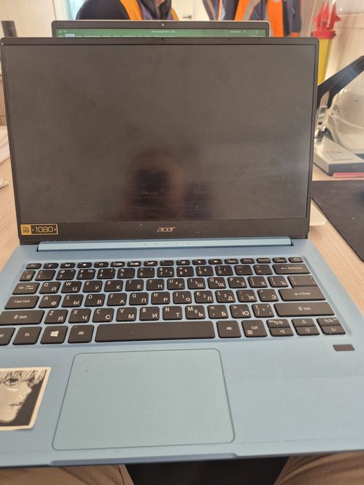 Ноутбук сатылады