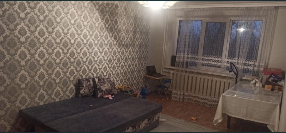 Сдаю 2 комн квартира