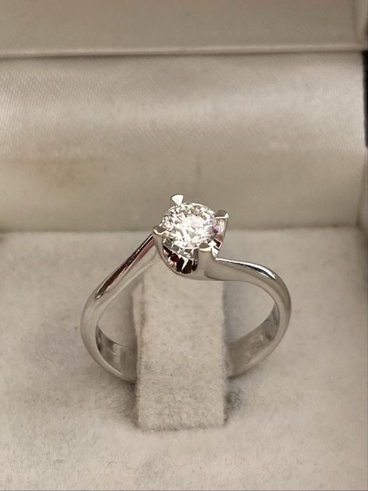 Inel Teilor aur alb 18kt.cu diamant 0.42ct