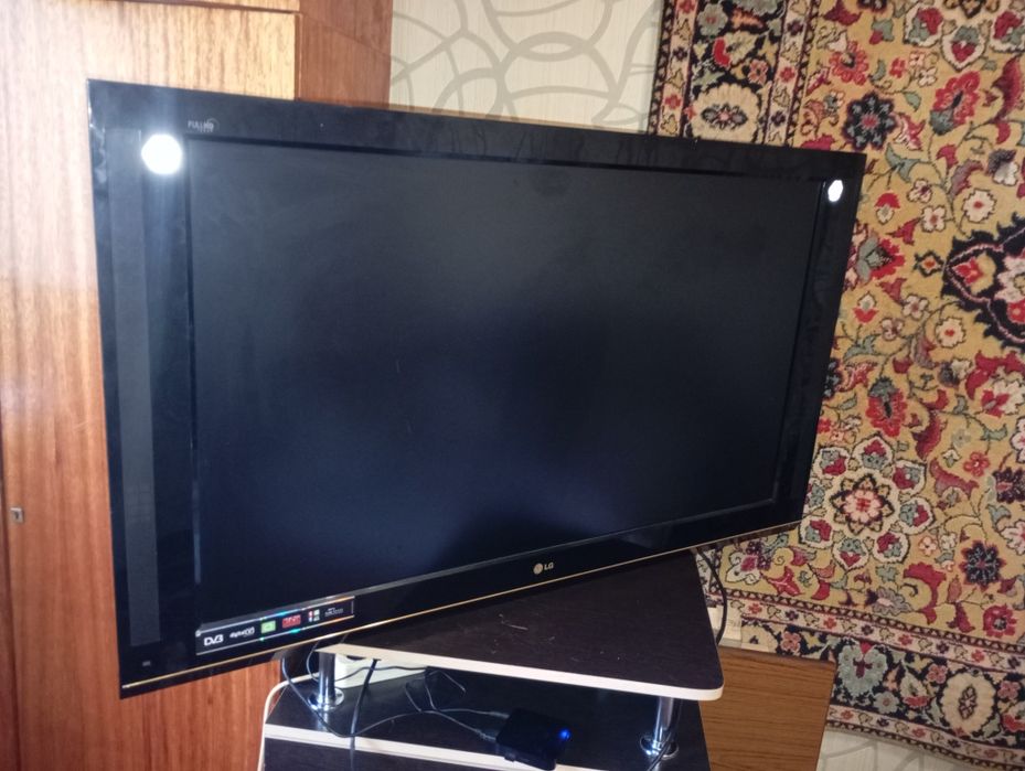 LG 47 " требуется ремонт