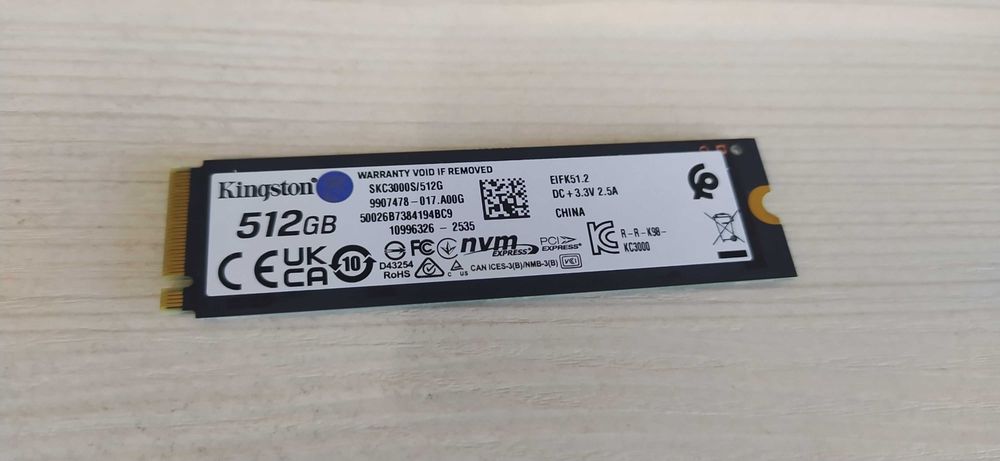 Kingston SSD512 gb KC3000  M2 Новый