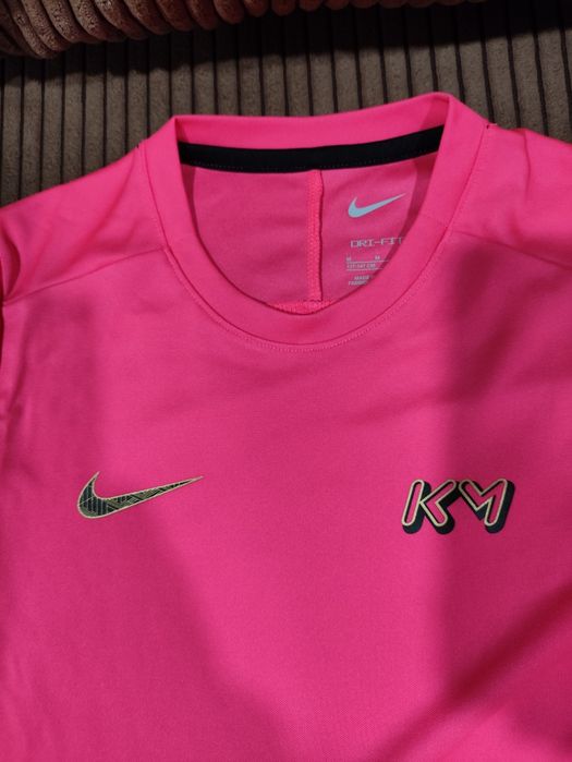 НОВА! Тениска Nike Kylian Mbappé Academy Junior