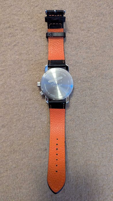 Часовник Zeppelin модел 7640-1