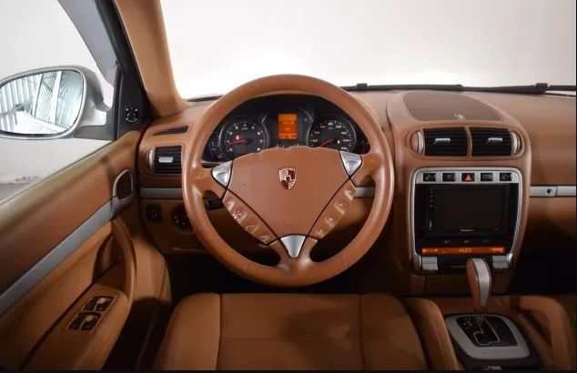 Porsche Cayenne  2006