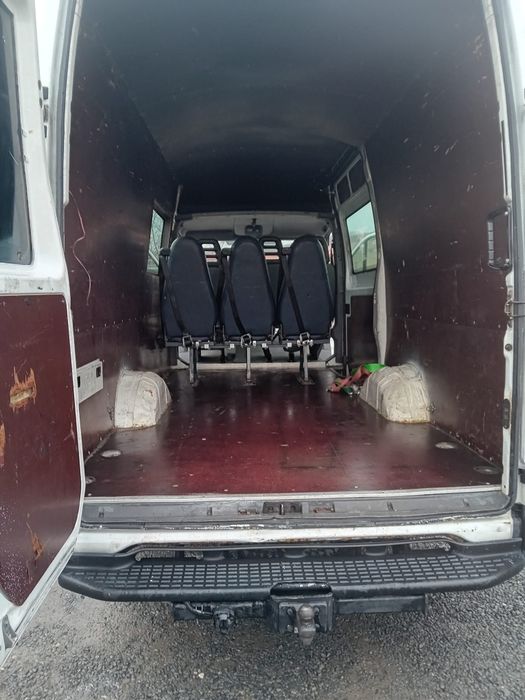 Iveco 35s18,6 locuri+marfa!!!