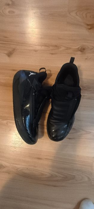 Vând jordan  original