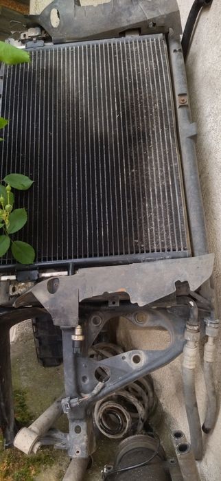 Части за Пасат 4