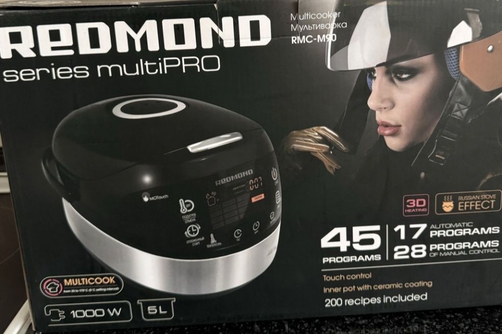 Мультиварка Redmond