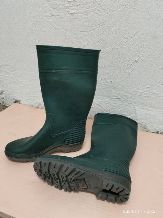 Сапоги резиновые