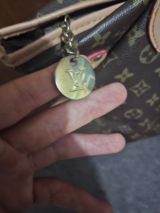 Geanta de piele pentru femei Louis Vuitton