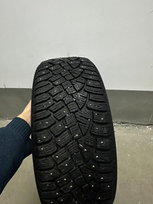 Продам зиную шину r16