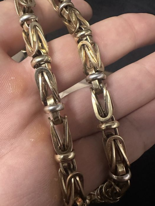 Lant Aur 14k model bizantin cu medalion globul pamantesc