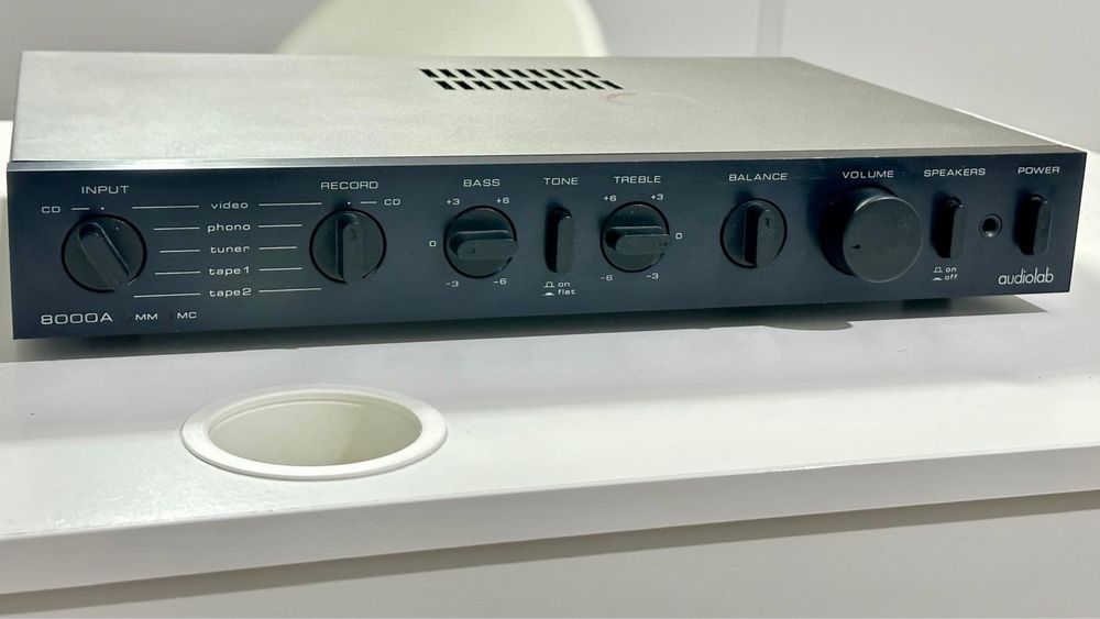 Amplificator Audiolab 8000A