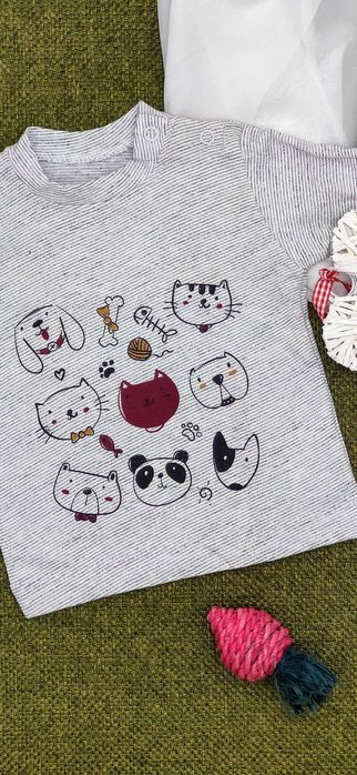 Set HIPPIL BABY compus din pantaloni, hanorac cu gluga, bluza