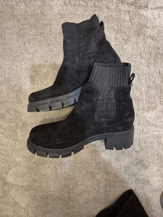 Дамски ботуши и боти 38 и 37 номер