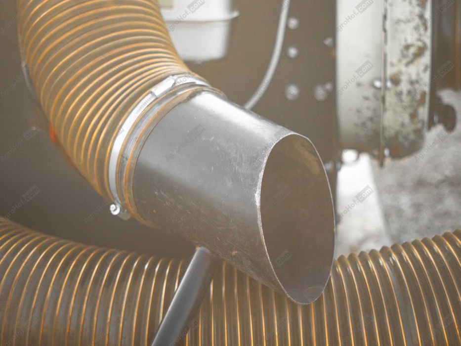 Aspirator pentru frunze pe benzină / Agrinova OT8/H (demo)