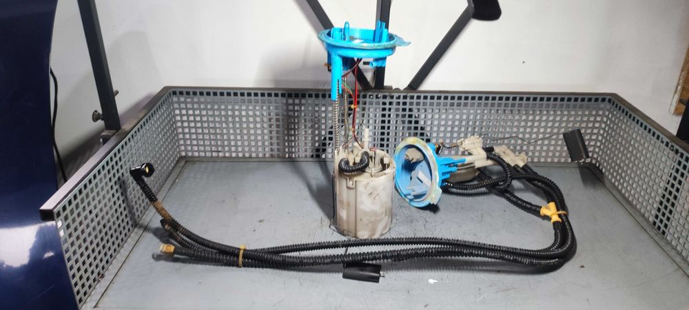 Pompa combustibil + aditionala rezervor volkswagen vw tiguan 1.4 TSI BWK cod 5N0919015F , 5N0919109A