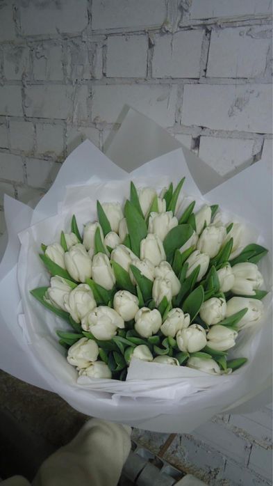 Готовые букеты. 1шт 700тг