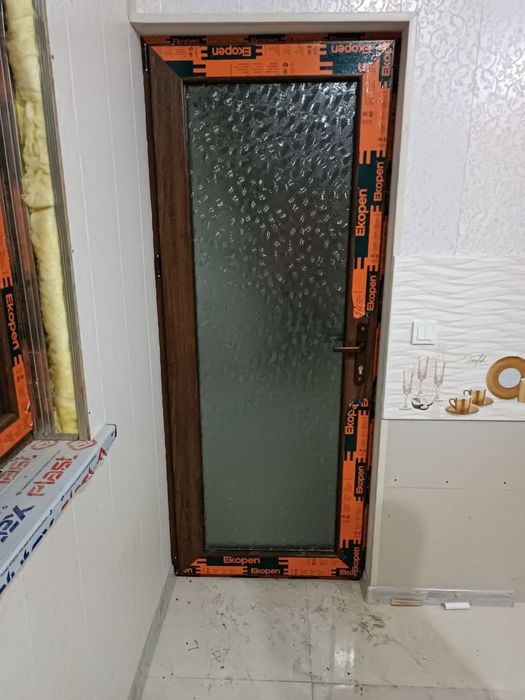 Okna I dveri AKFA Engelberg Ekopen