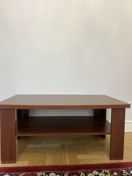 Журнальный столик