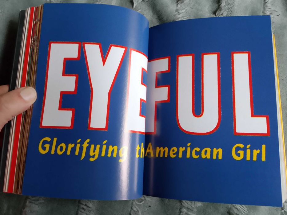 Книга еротична 1000 Pin-up Girls