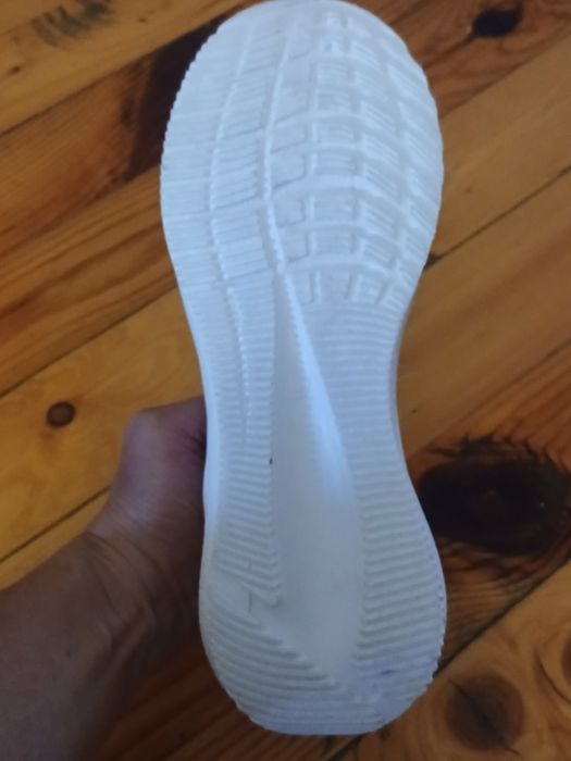 Маратонки NIKE Намаление