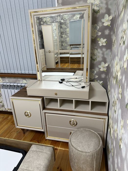 Комплект мебели для спальни