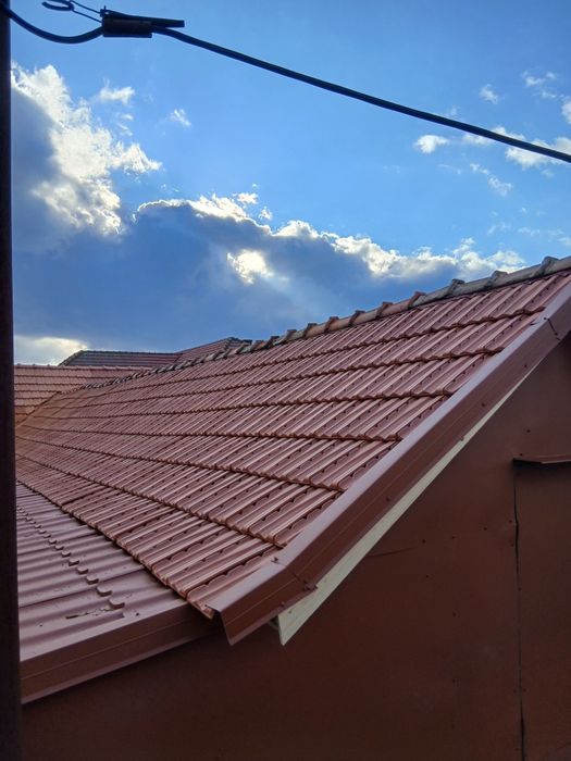 Prestari Acoperisuri ,Reparatii