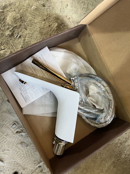 Смеситель для раковины