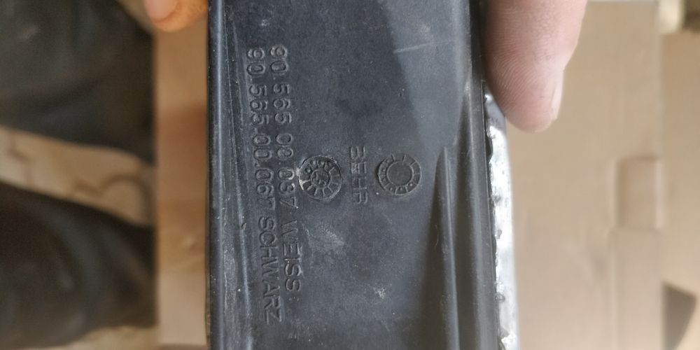 Радиатор печки BEHR Mercedes w124