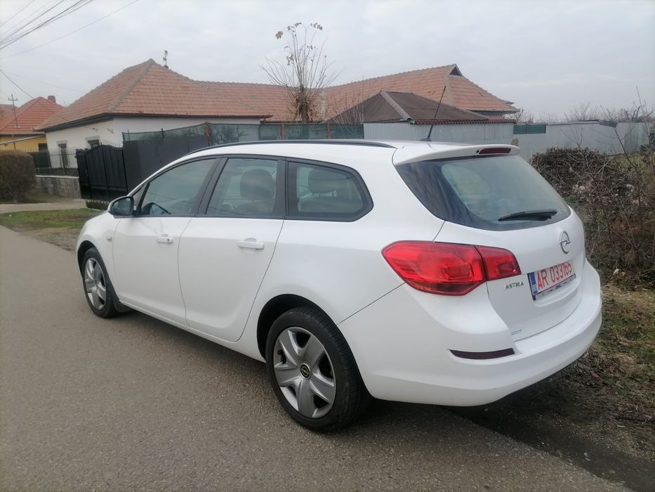 Opel Astra J euro 5