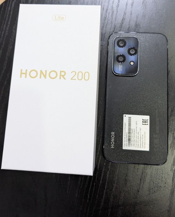 ПРОДАМ.  Honor 200 Lite. В отличном состоянии!