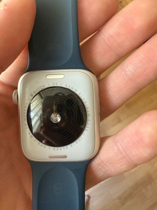 Apple Watch SE 2 (2023), 44 мм